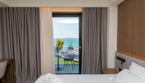 Superior Triple Room, Sea View