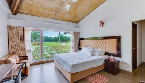 Deluxe Cottage