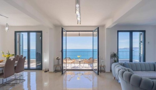 Panoramic Villa