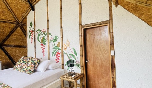 Presidential Bungalow, Multiple Beds, Hot Tub, Mountain View