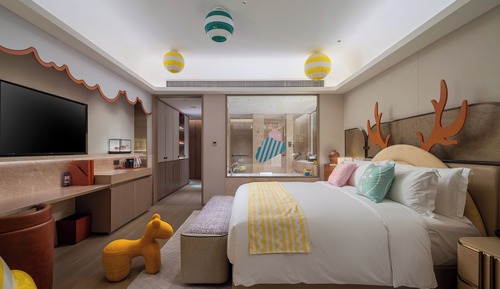 Classic Room, 1 King Bed (Kids Theme)