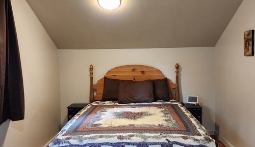 Studio, 1 Queen Bed, Non Smoking, Courtyard View