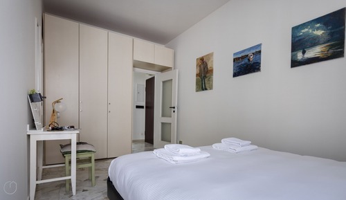 Apartment (1 Bedroom)