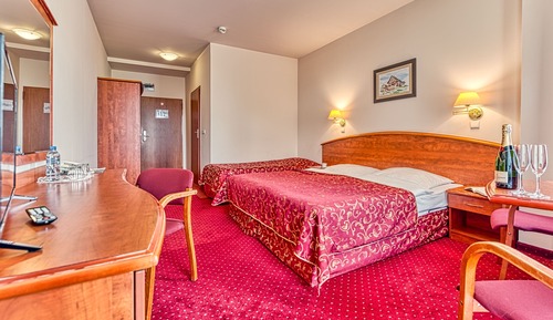 Economy Triple Room