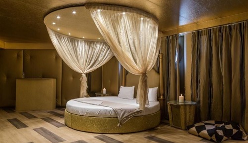 Luxury Suite, Hot Tub
