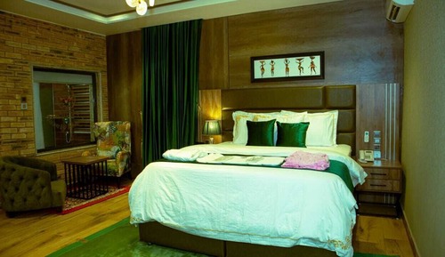 Business Room