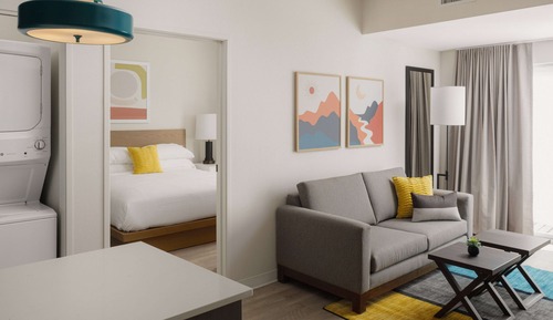 Suite, 2 Bedrooms, Balcony