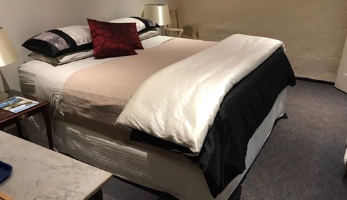 Standard Room, 1 Twin Bed, Shared Bathroom