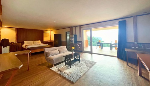 Junior Room