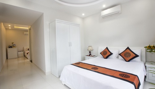 Family Room, 2 Double Beds, Balcony, City View