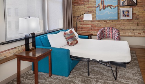 Studio, 1 King Bed, Accessible (Hearing)