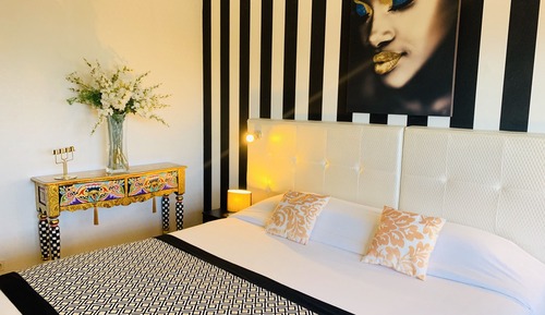 PRESTIGE KING SIZE BED