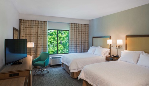 Room, 2 Queen Beds, Accessible, Non Smoking