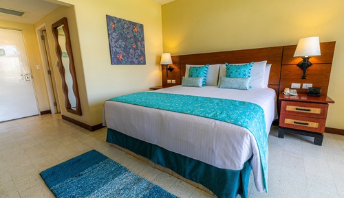 Superior Room, 1 King Bed, Ocean View