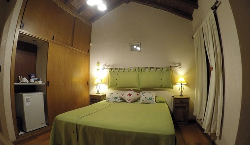Suite (Alamo)