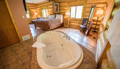 Couples Suite