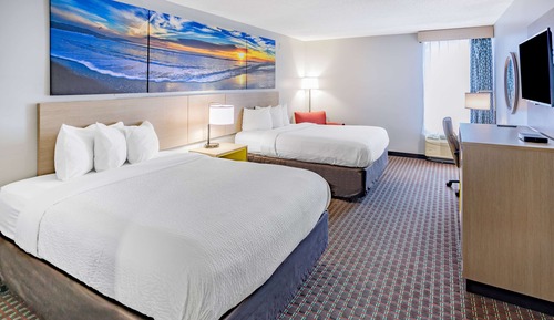 Room, 2 Queen Beds, Accessible, Non Smoking
