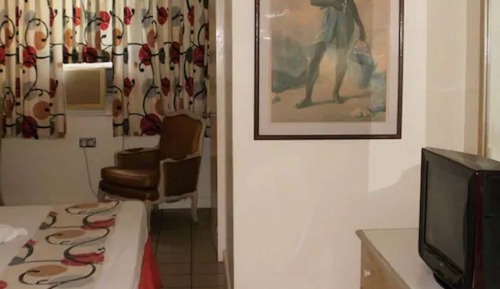 Standard Room, 1 King Bed