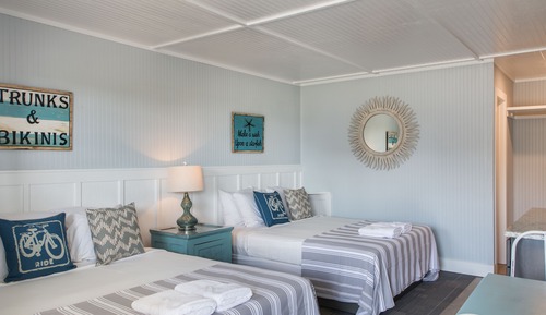 Single Room, 2 Queen Beds