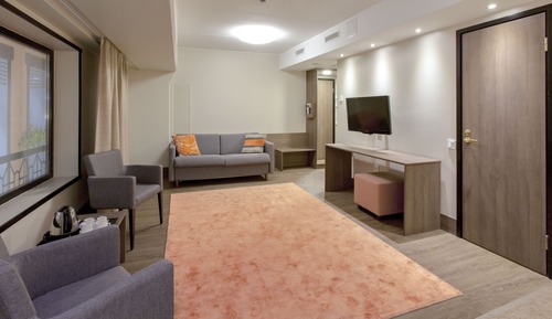 Queen Superior Family with Superpark view (2 adults + 2 children)