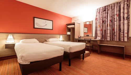 Twin Room