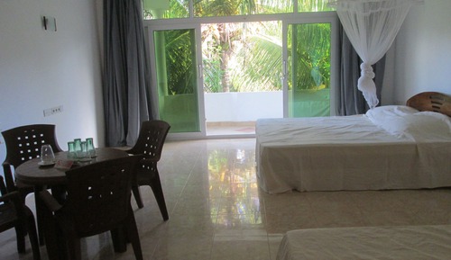 Family Room, Balcony