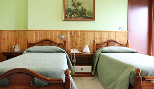 Economy Twin Room (2 letti singoli)