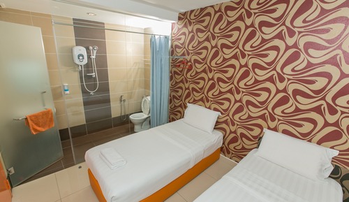 Basic Double Room Single Use, 2 Twin Beds