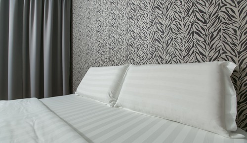 Deluxe Room, 1 Queen Bed
