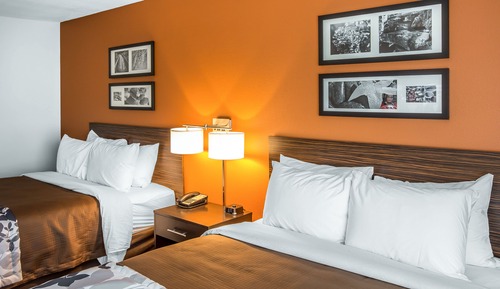 Room, 2 Queen Beds, Accessible, Non Smoking