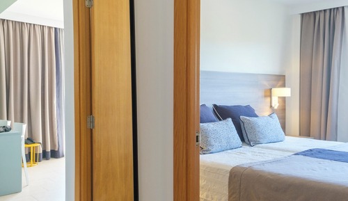Apartment, 1 Bedroom, Sea View (2 adults + 2 children)