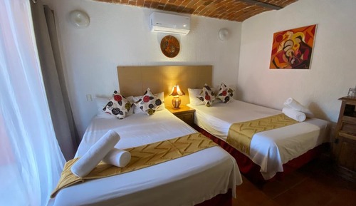 Standard Room, 2 Double Beds
