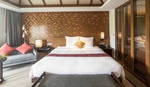 Deluxe Room, 1 King Bed
