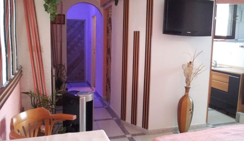 Standard Studio
