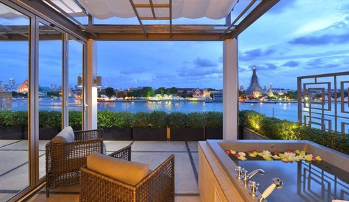 Riva Arun Premium Jacuzzi Suite