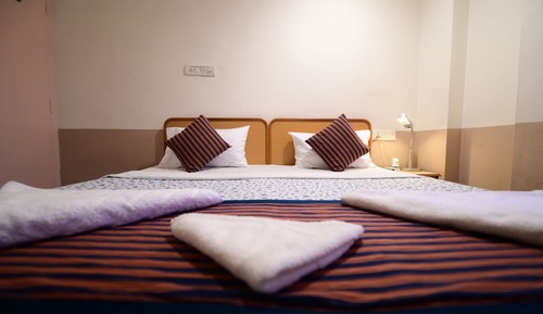 Comfort Double Room, 1 King Bed, Mountain View