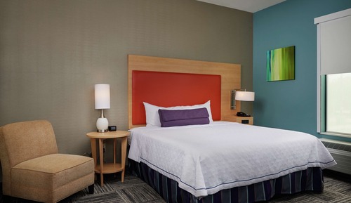 Suite, 1 King Bed, Non Smoking