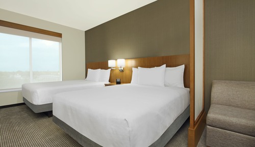 Room, Multiple Beds (2 Queen and 1 Sofa Bed)