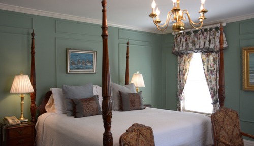 Standard Double Room, 1 King Bed - Carter - 2nd Floor No Elevator