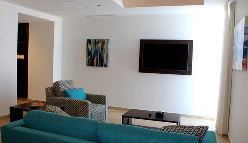 Suite, Multiple Beds