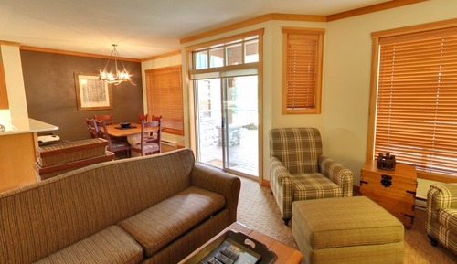 Standard Suite, 2 Bedrooms, Kitchen