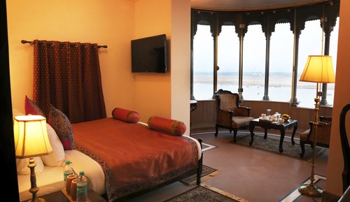 Varuna Burj with Ganges View