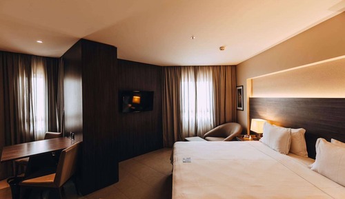 Standard Room, 1 King Bed, Sea View