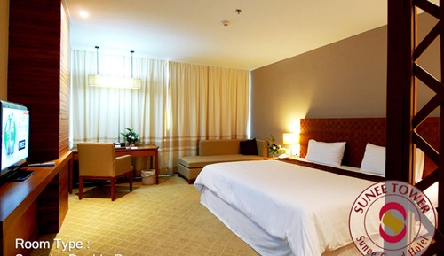 Standard Twin Room
