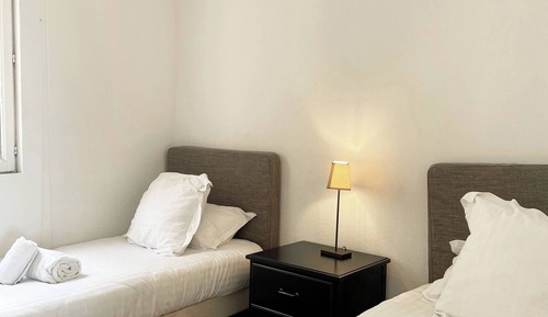 Comfort Apartment, 2 Bedrooms, Terrace, Sea View