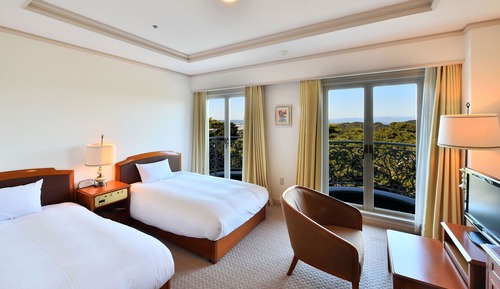 Twin Room, Non Smoking, Mountain View