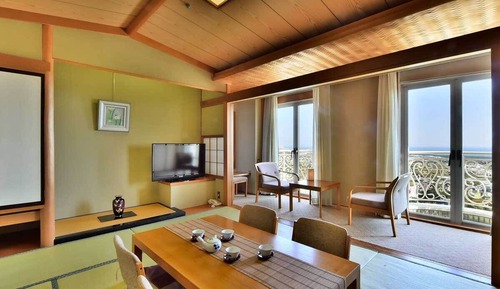 Japanese Room for 4 People