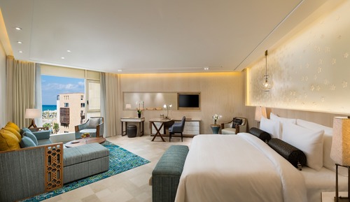 Junior Suite, 1 King Bed, Resort View
