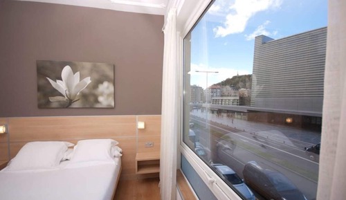 Double or Twin Room, City View (Exterior)