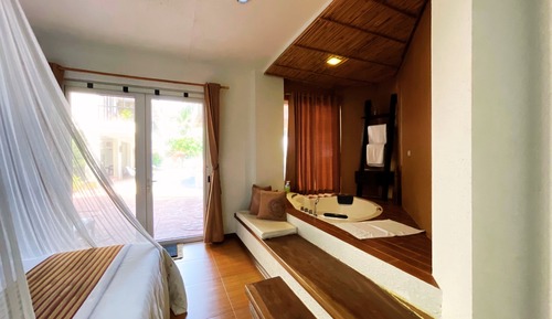 Empress Suite